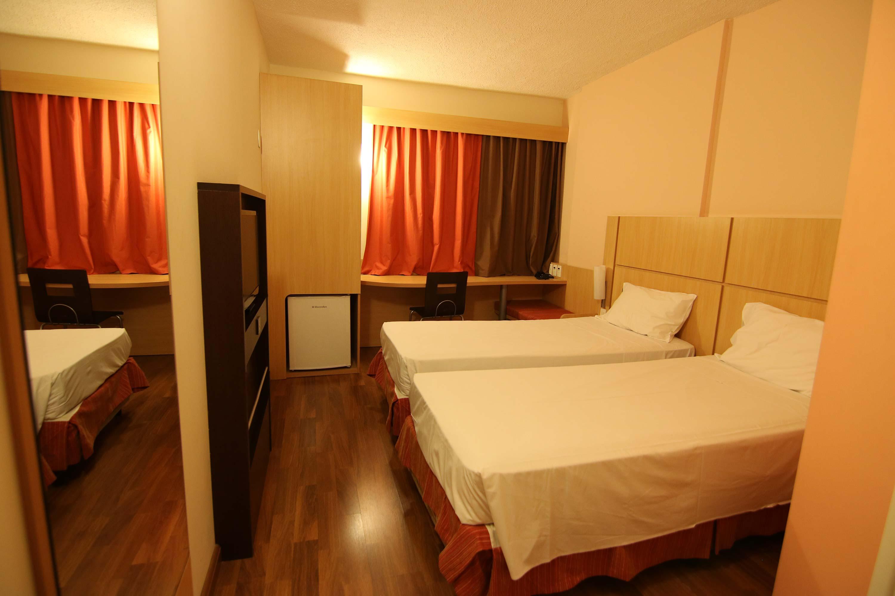 Samba Itaborai Hotel ภายนอก รูปภาพ
