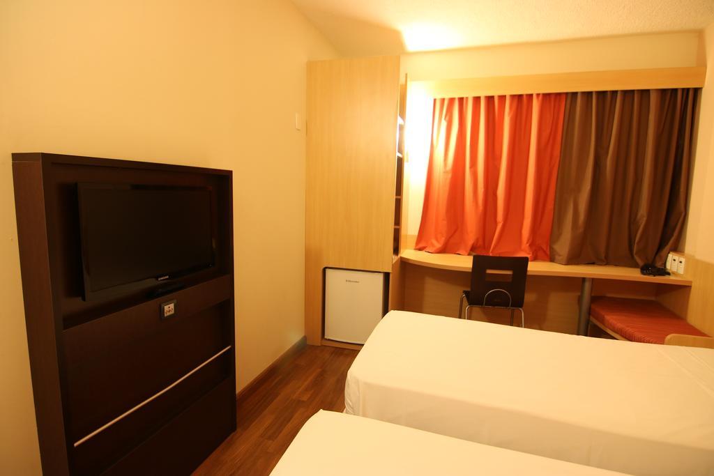 Samba Itaborai Hotel ภายนอก รูปภาพ