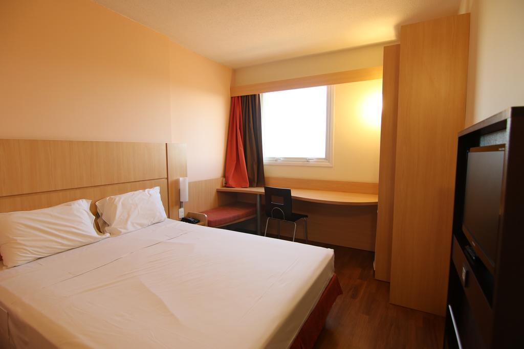 Samba Itaborai Hotel ภายนอก รูปภาพ